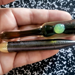 buy Vessel Helix Dry Herb One Hitter Vape Pen Kit