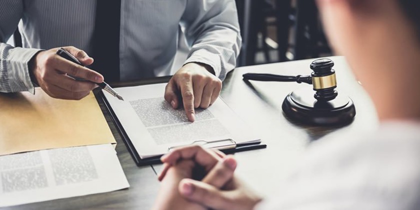 Trump defended keeping flavored-e-cigarettes legal in a recent White House meeting