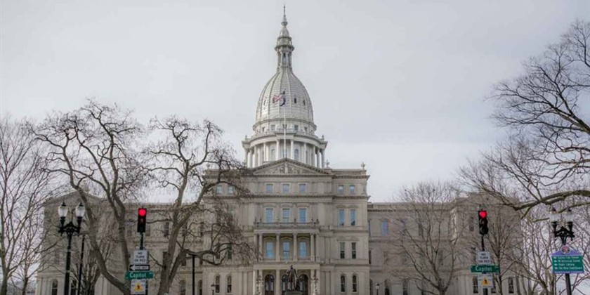 Michigan Senate Approves 18% Tax on Vaping Products