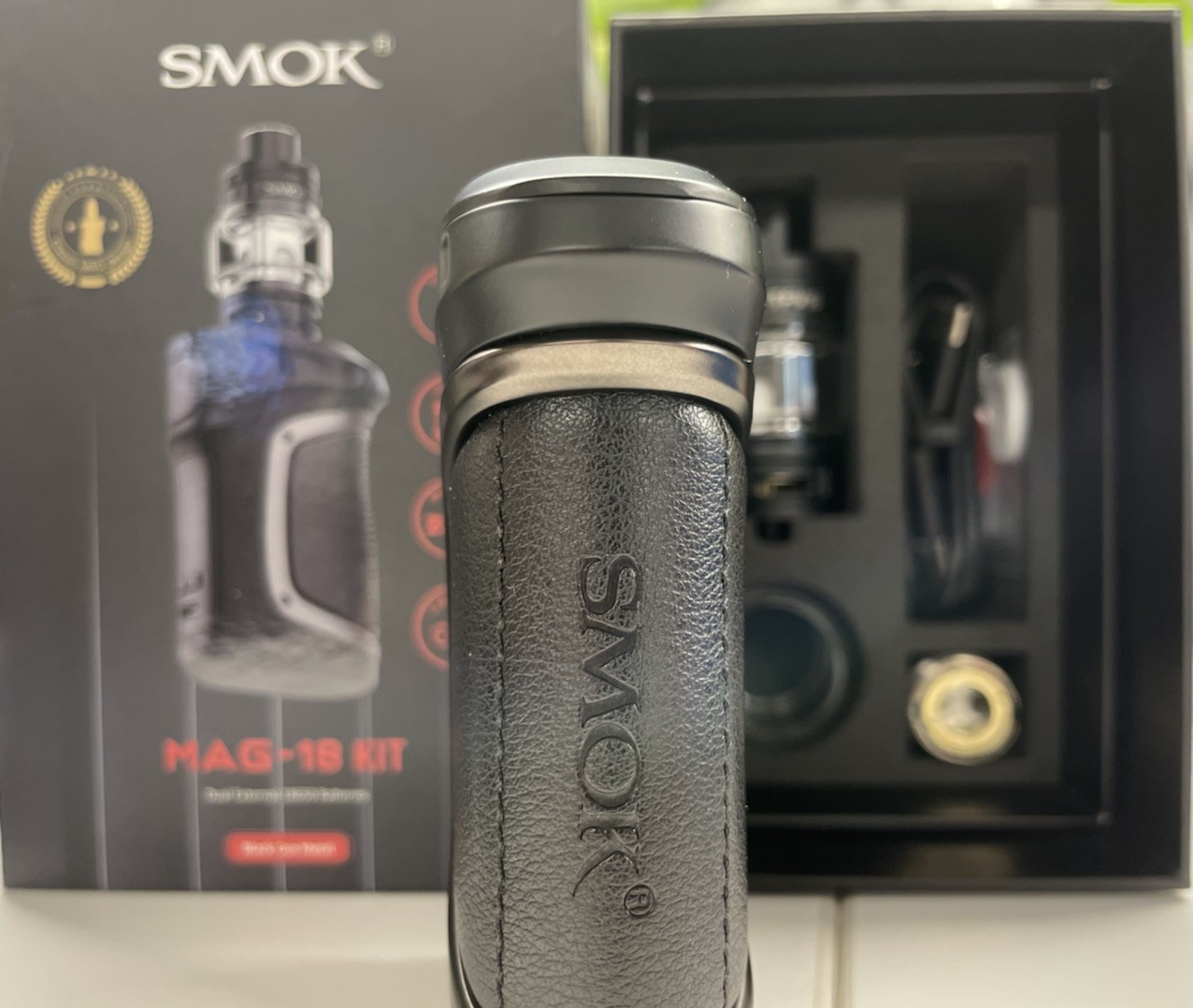 SMOK MAG 18 Vape Kit