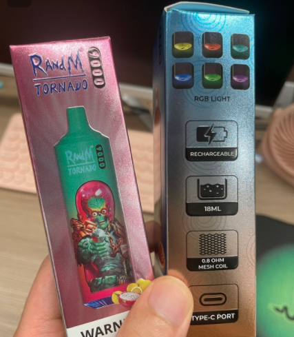 R and M Tornado 9000 Puffs Disposable Vape review