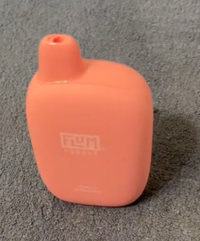 buy Blanco Grapefruit Flum Pebble 6000 Puffs Disposable Vape Kit