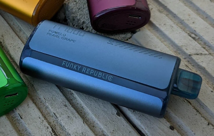 funky republic ti7000 Disposable Vape Kit review