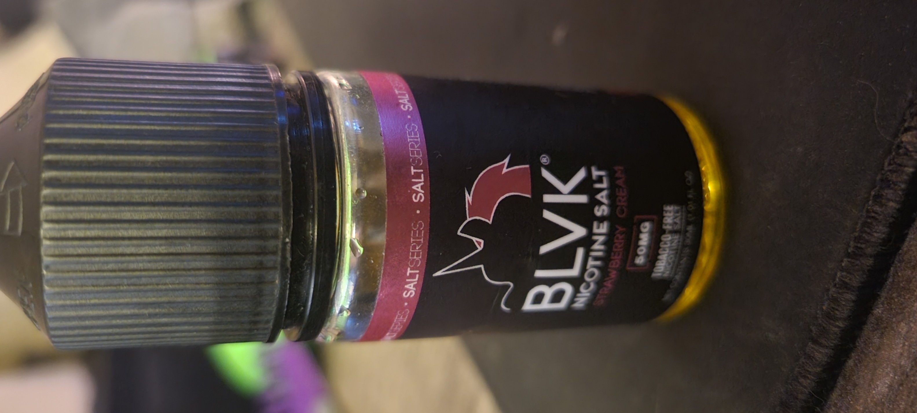 BLVK Unicorn Strawberry