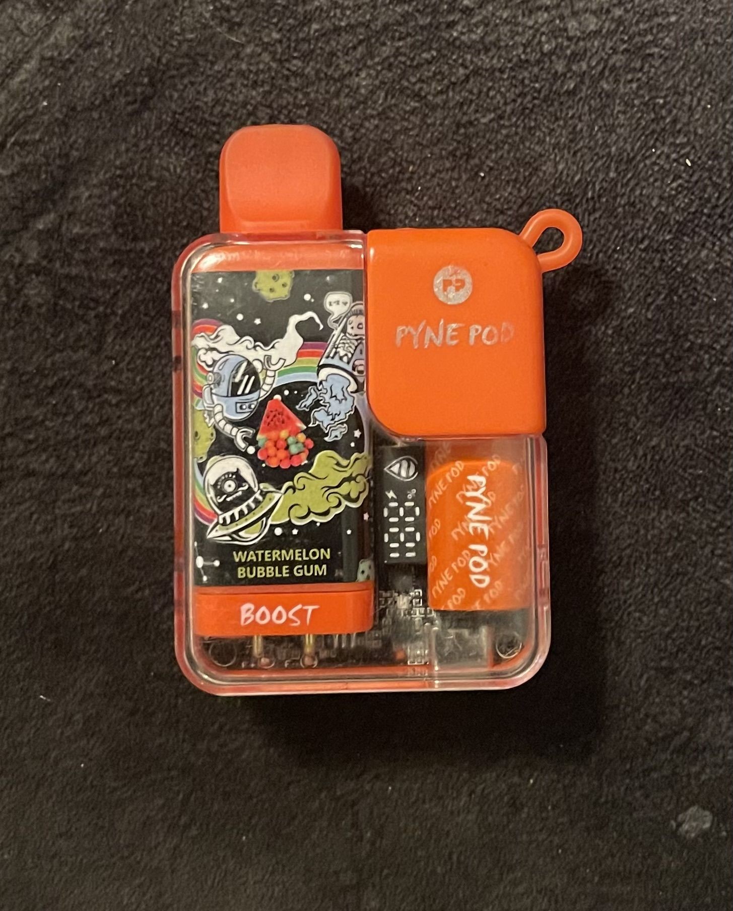 White Gummy pyne bod