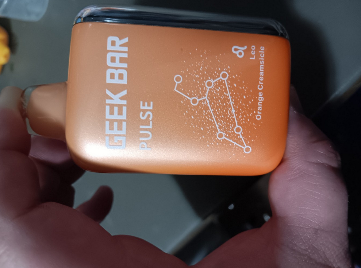 Geek Bar Pulse Vape