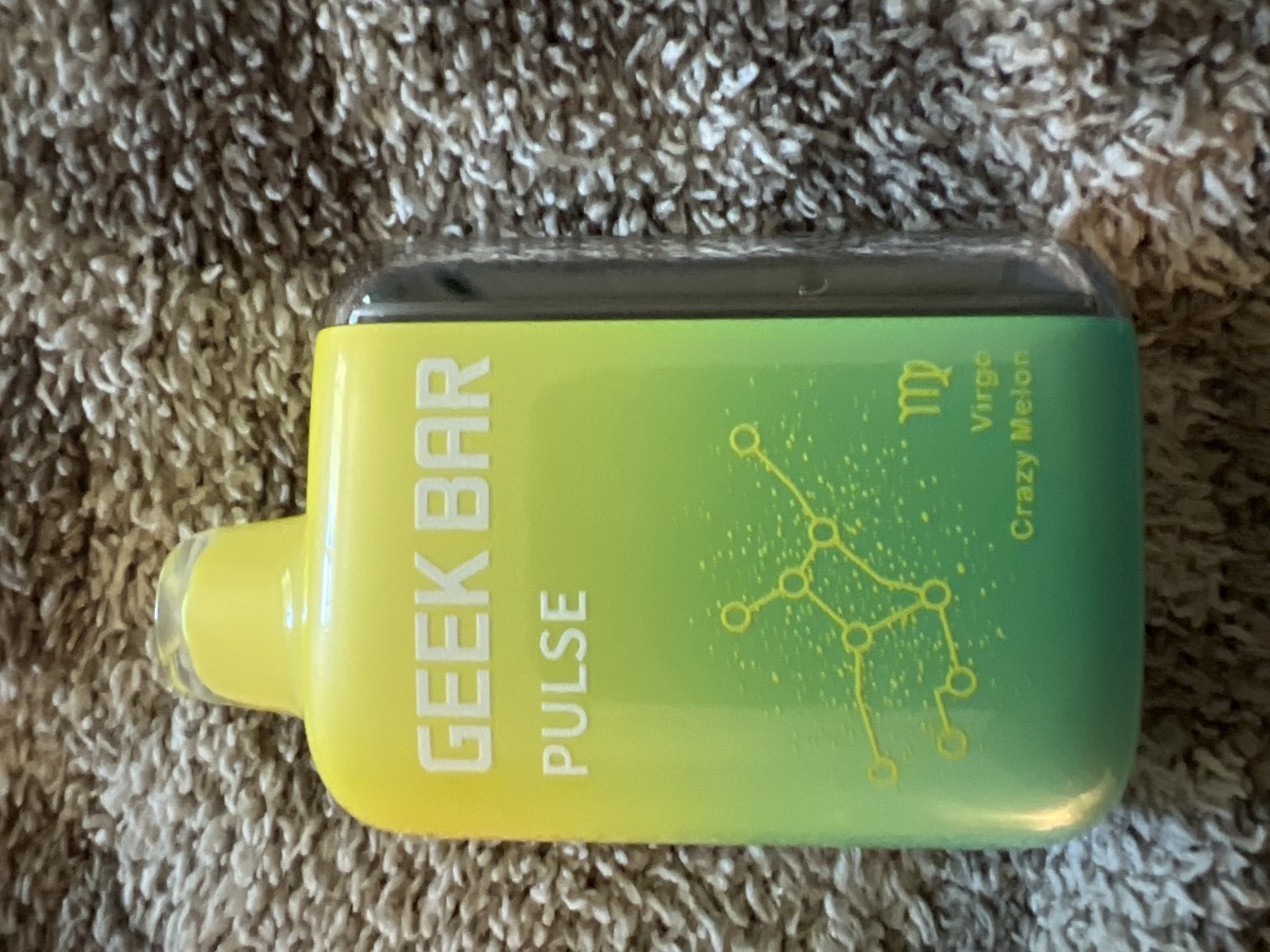 Geek Bar Pulse Vape 15000 Puffs