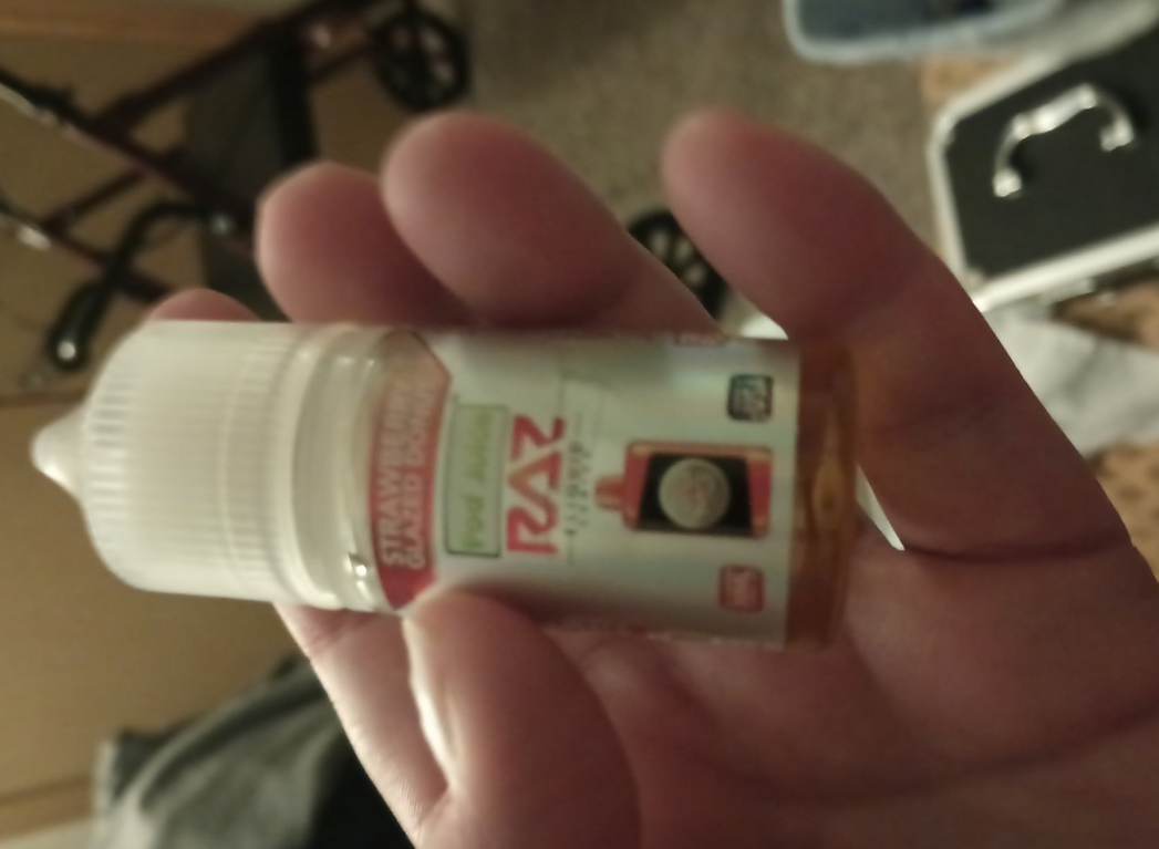 Strawberry Glazed Donut Pod Juice x RAZ vape juice